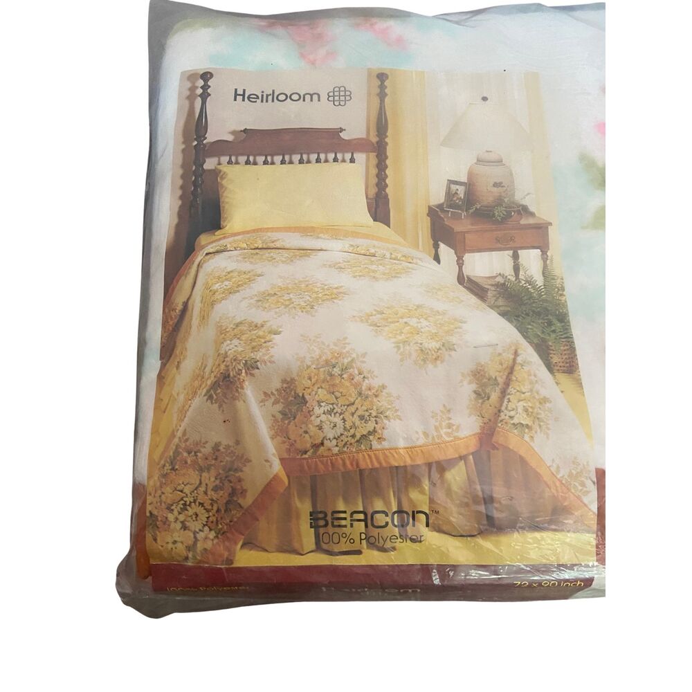 NEW VTG 1970s Beacon Heirloom Blanket Twin/Full Floral Nylon Edge Binding